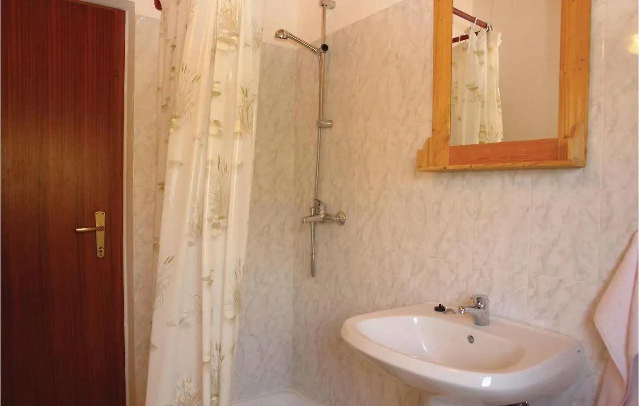 Nice Apartment In Pula With Wifi